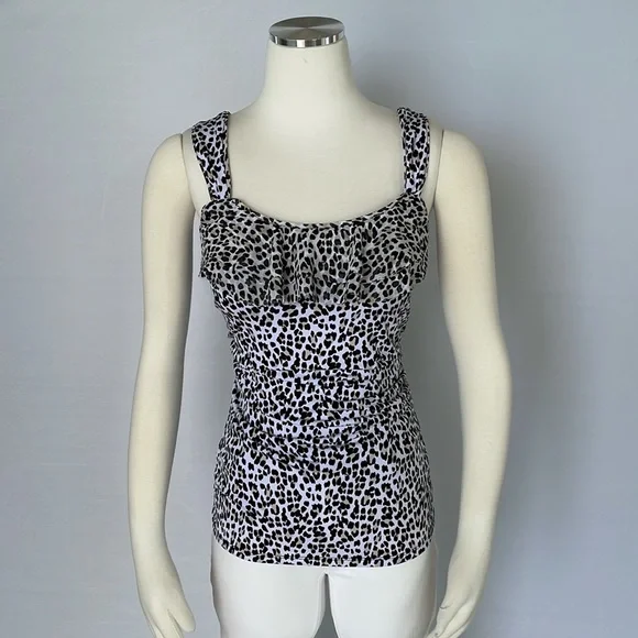 WHBM Leopard Ruffle Top Size Small - Picture 2 of 10